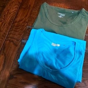 Tshirt lot of 2-Fila and Company/B4